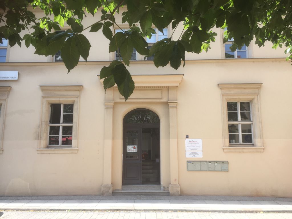 Geschäftsstelle Lebenstraum -Eingang Märkerstraße 15